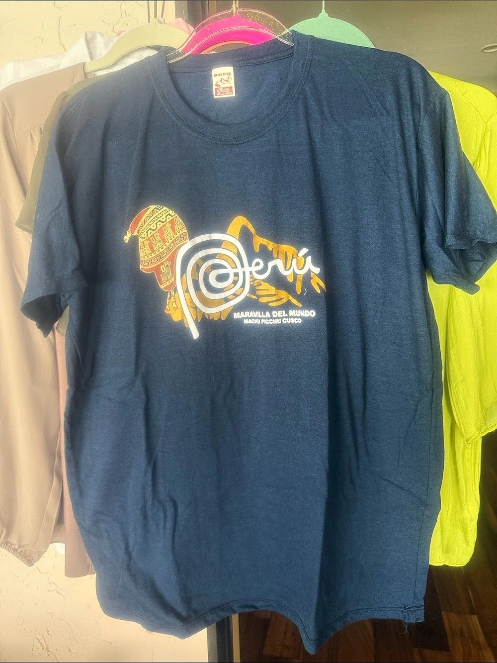 Peru Machu Picchu Cusco Peru graphic tee Graphic Tee XL Blue